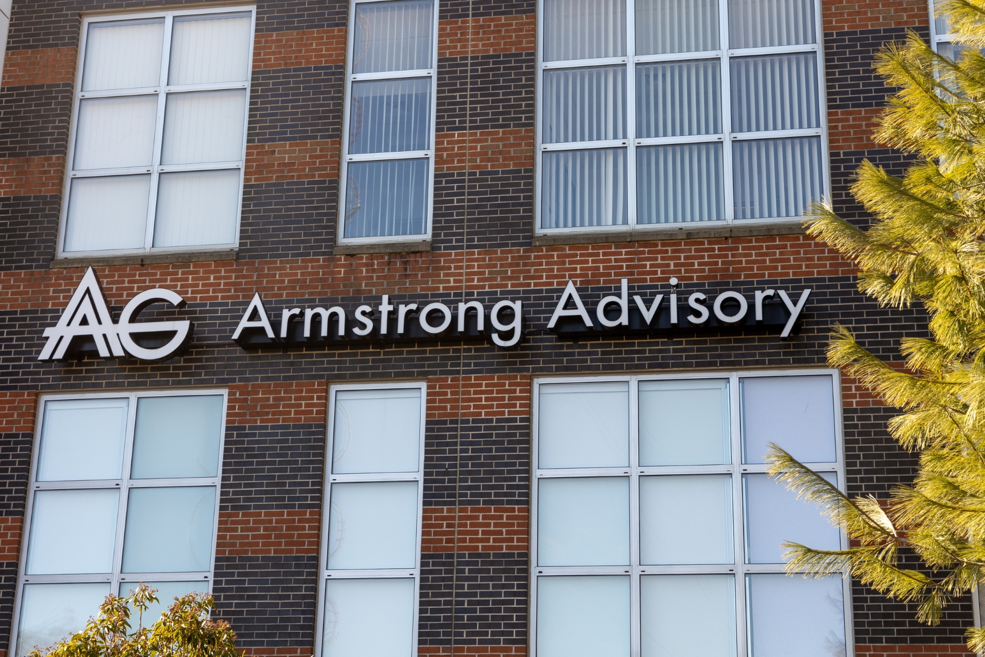 Armstrong outside resize
